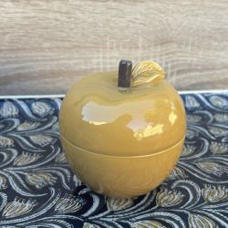 Pom'Glow Saffron Scented Candle - Patchouli