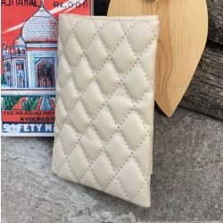 Coin purse flat Ecru quilted