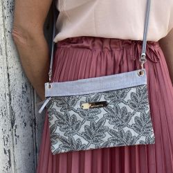 Yuma clutch bag