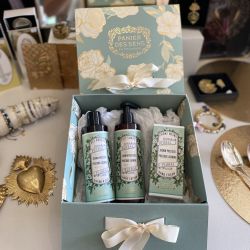 Care set - precious jasmine