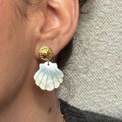 Shell earrings