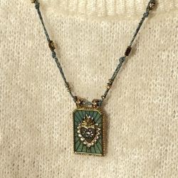 Scapular necklace