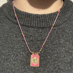 Scapular necklace pink heart