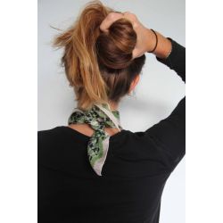 Silk scarf - Logic green