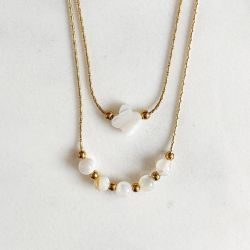 Double pearl and clover necklace