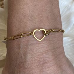 Golden heart chain bracelet