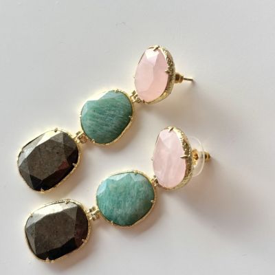 Day stones earrings