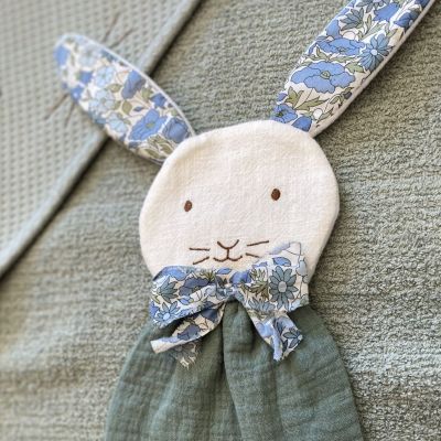 Pacifier clip Perlimpimpin Forget-me-not green