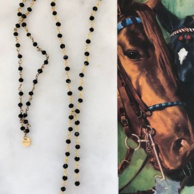 Rosary necklace with black pearls