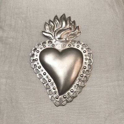 Boncoeurs - heart made in hand-patinated tinplate