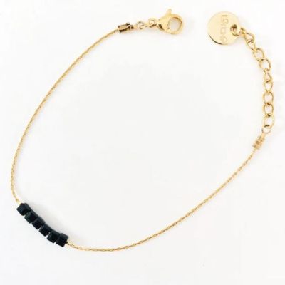 litchi - simply black necklace