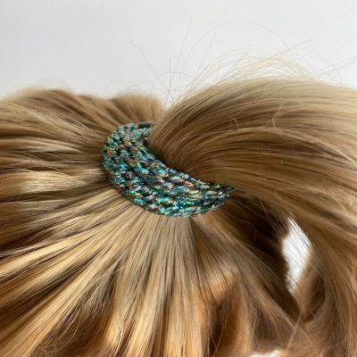 KkNEKKI Green glitter hair ties