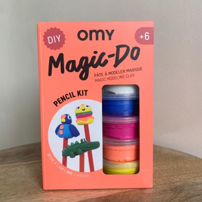 Omy - Pencil kit to make with magic modeling clay