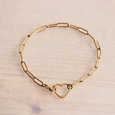 Golden hearts chain bracelet