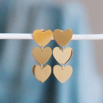 3 HEART gold earring