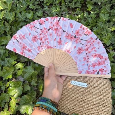 Fisura - cherry blossom fan