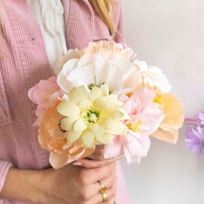 Create these beautiful crepe paper decorative flowers