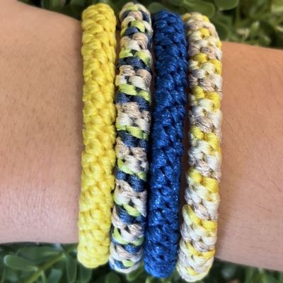 Composition of KKNEKKI scrunchies in bracelets