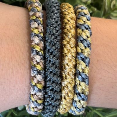 Composition of KKNEKKI scrunchies in bracelets