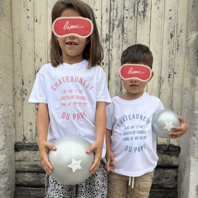 Chateauneuf du Pape Children's T-shirt with blue GPS point