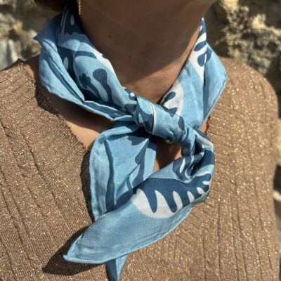 Les belles Vagabondes - very good quality mini silk scarf
