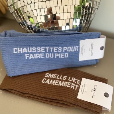 Félicie Aussi - Men's socks with message