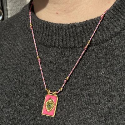 Scapular necklace pink heart