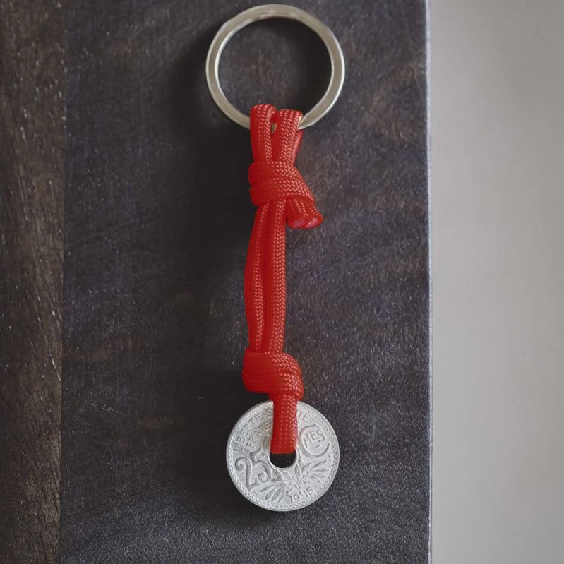 Le Sou Français key ring - rouge