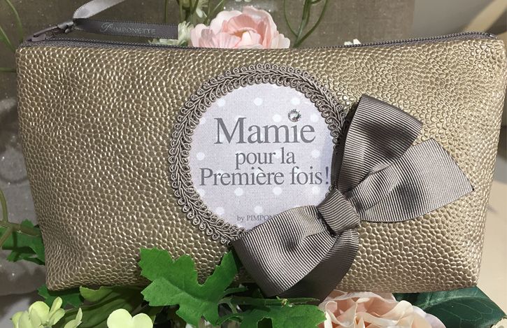 Personalized Kit - Personalized Kit - "Grandma for the First Time" - Grandma Gift - Makeup Bag - Saya Honey