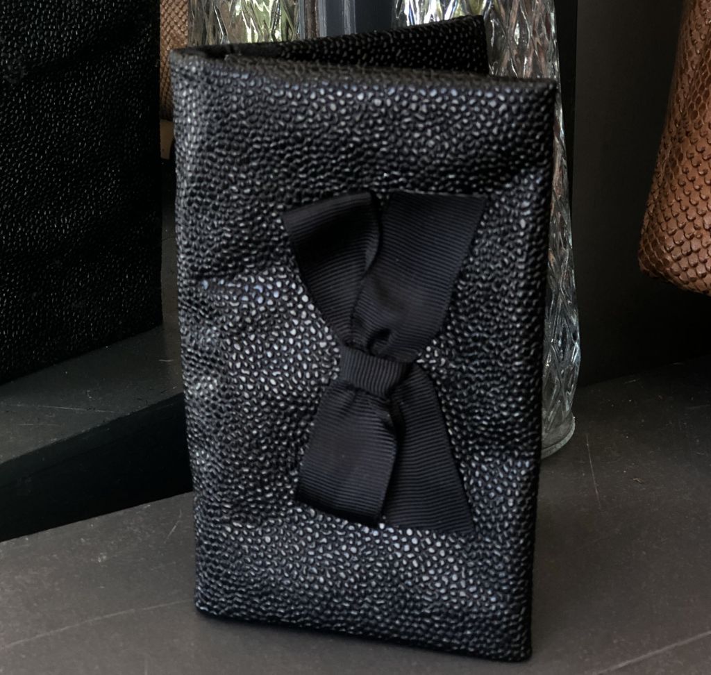 Small purse woman - Car paper holder & passport holder